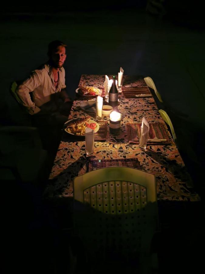 Afro Whale Shark Safari Bed and Breakfast Kilindoni Buitenkant foto
